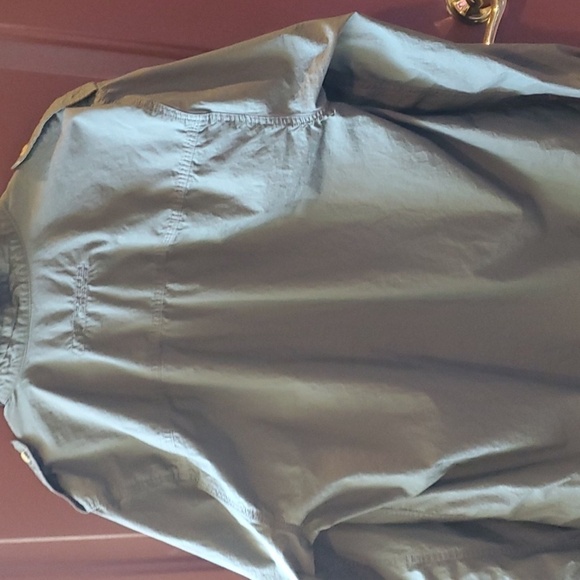 Triple Five Soul army green cotton button down Pit 2 pit 22" - Picture 8 of 11